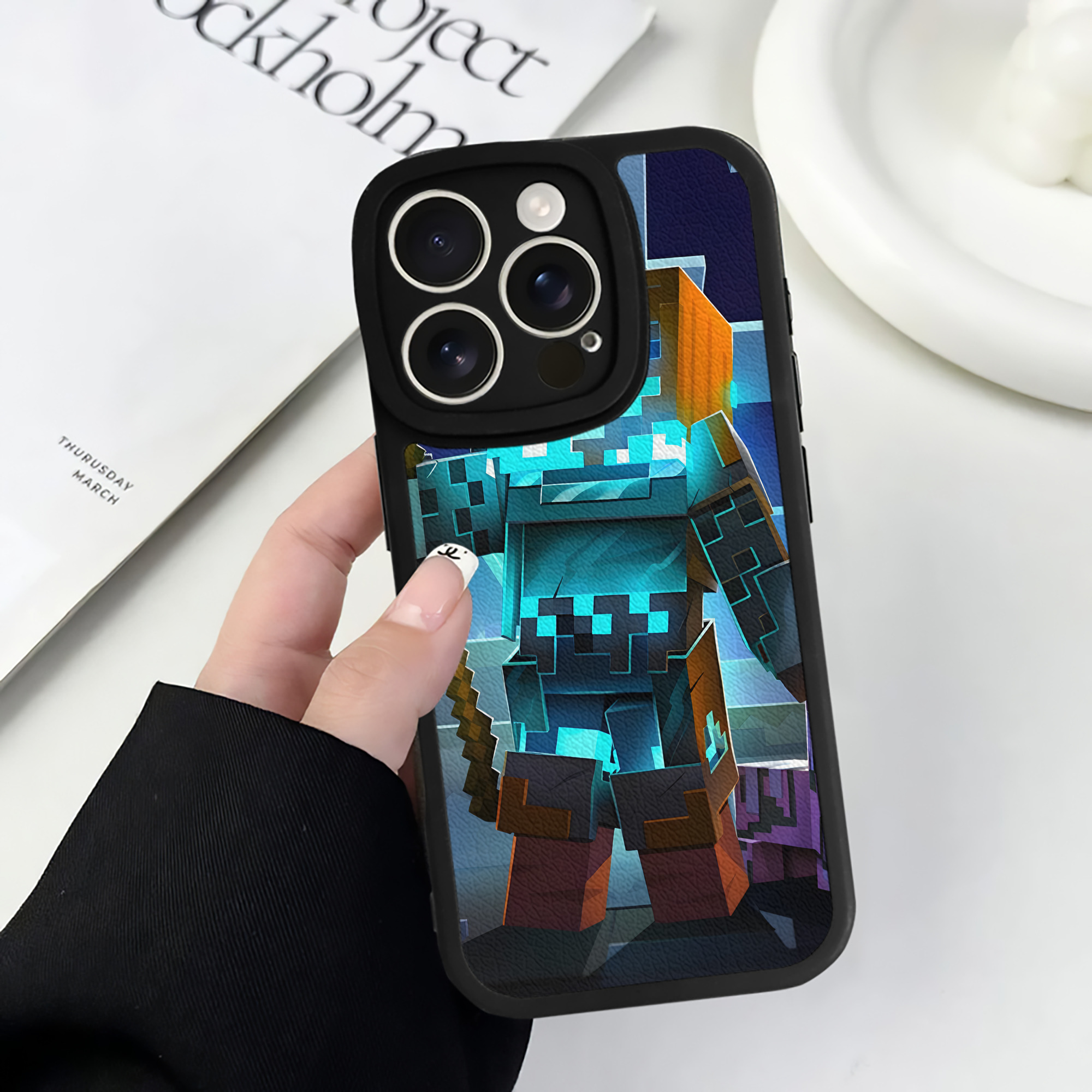 （画像用） マインクラフト ブロックの世界 Minecraft MC Block world 【iPhone 16シリーズ対応】シリコンスマホケース（レザー調） 材質：シリコン